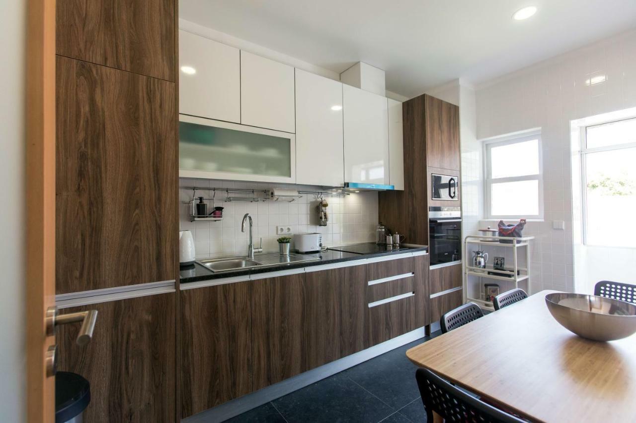Friends & Family Tree Apartment Porto Exterior photo